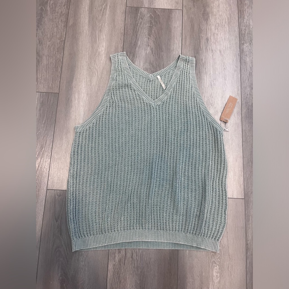 Hello Nite Los Angeles Waffle Vest Sea Green NWT